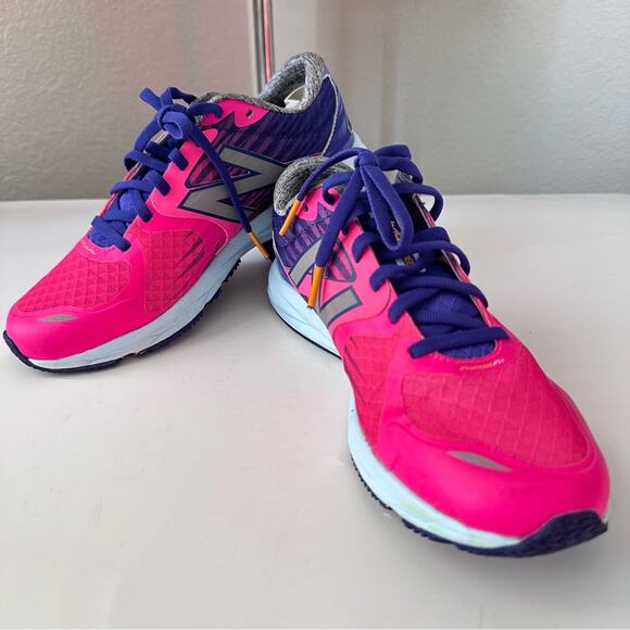 New Balance Shoes - New Balance Women's 1400 V4 Running Shoe Size 8